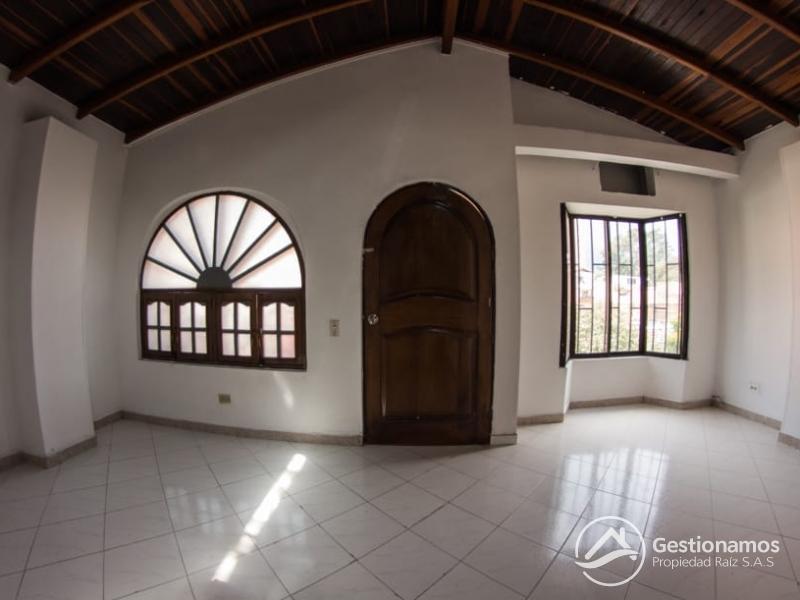 WhatsApp Image 2025-11-07 at 8.34.52 AM (1).jpeg